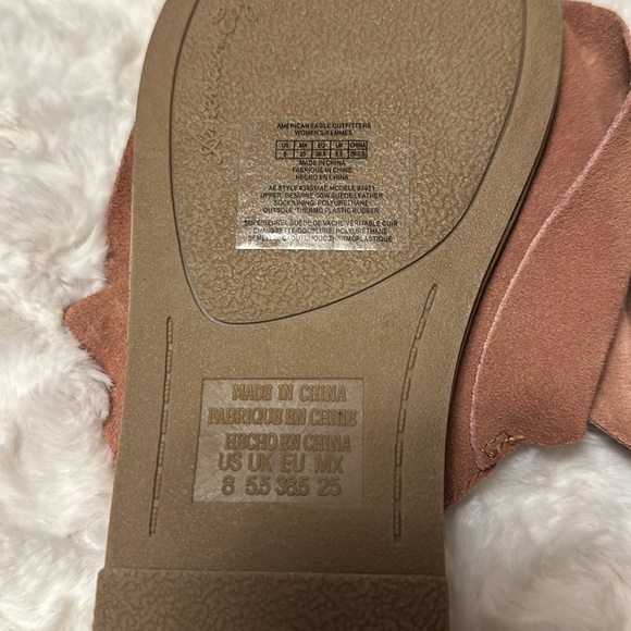 American Eagle Suede Bow Sandals - Rose Pink - NEW *8* - Picture 3 of 3